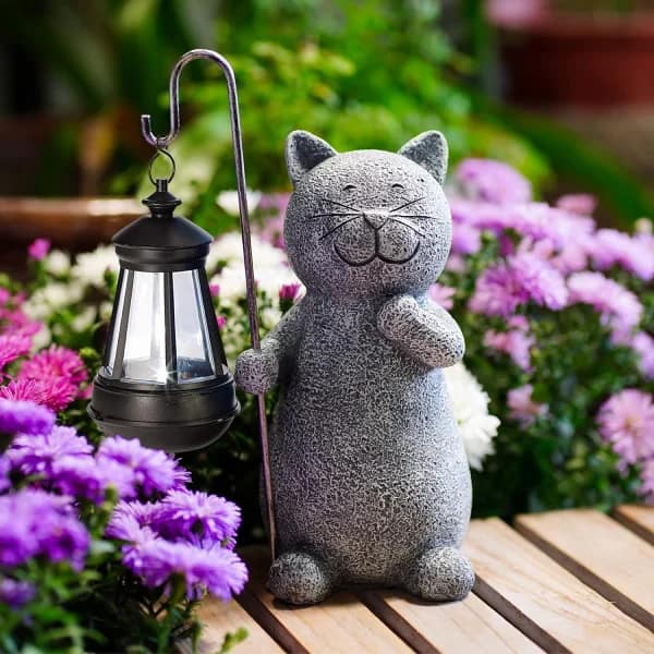 Solar Garden Statue Cat Figurine