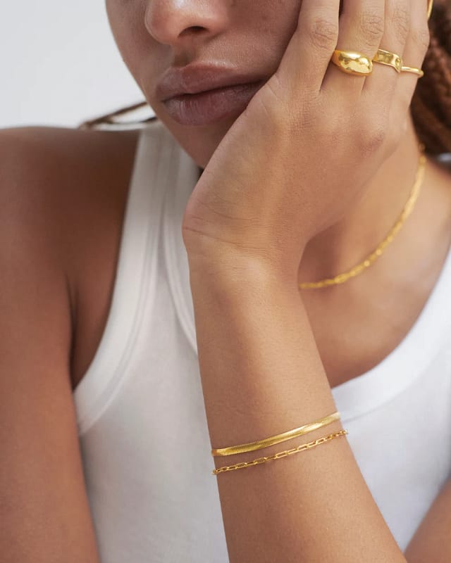 Gold Snake Chain Bracelet Gift Ideas for Her